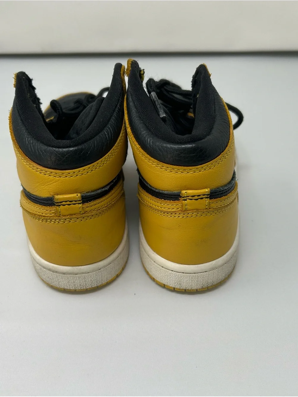 Nike Air Jordan 1 Mid - Black and Yellow